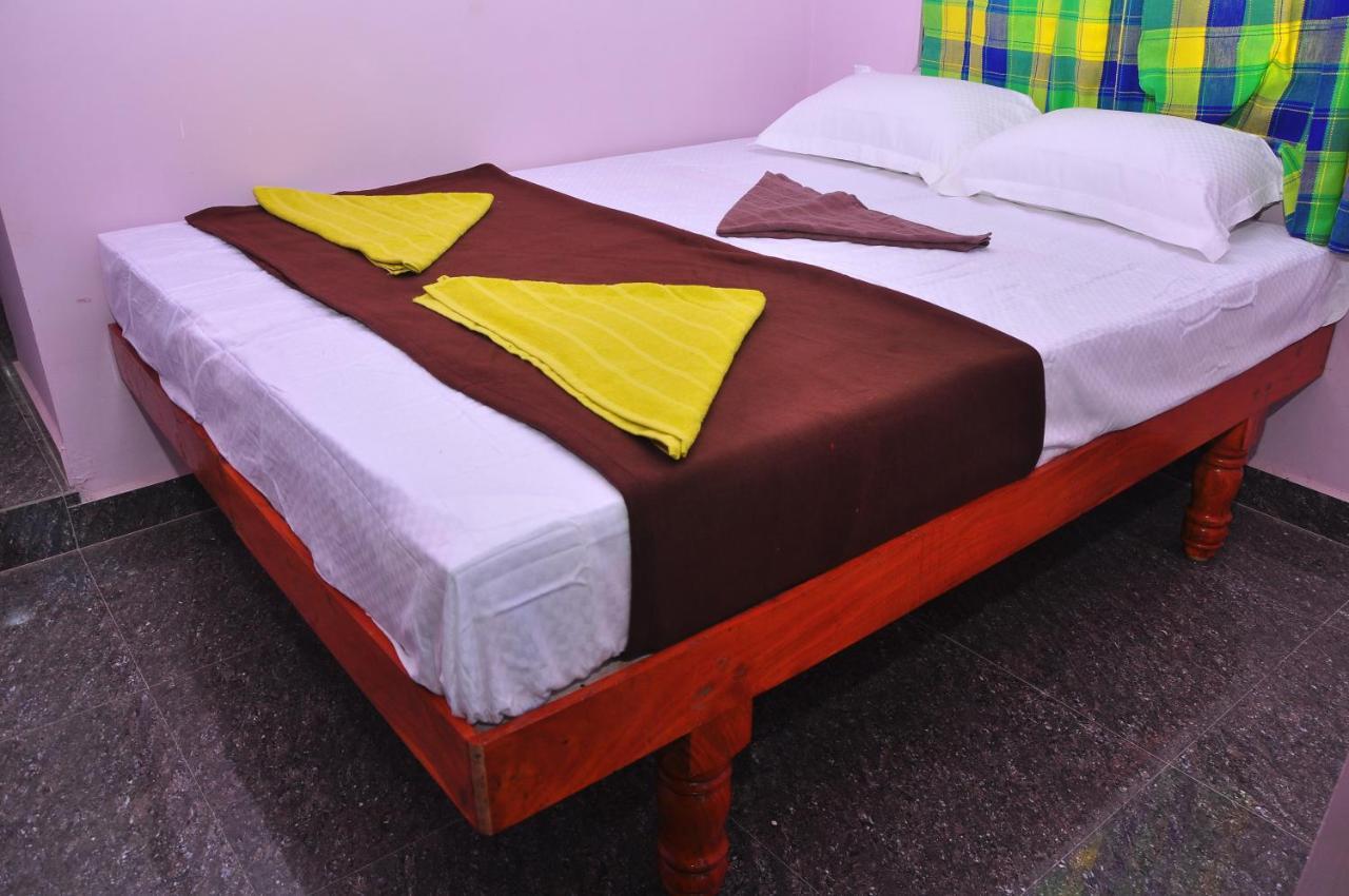 Royal Homestay New Hampi Exterior photo